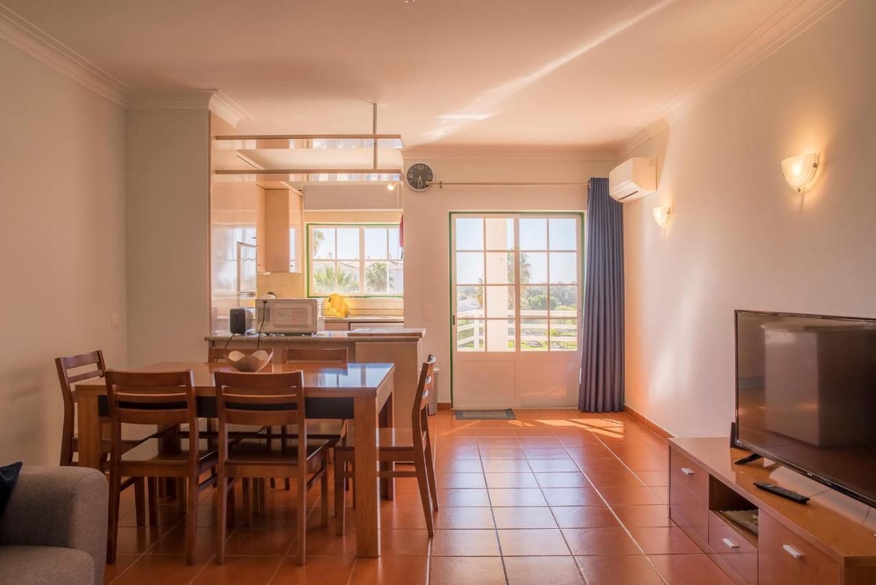 B33 - Praia Do Vau Apartment Портиман Екстериор снимка